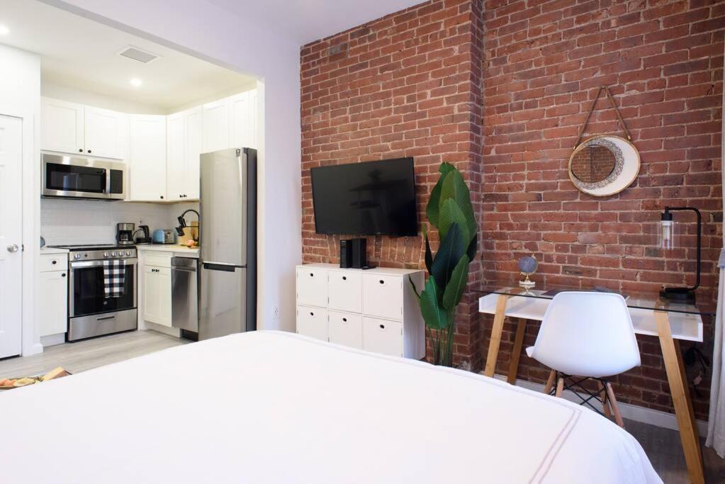 Appartement 240-5 New Prime Location W&d In Unit